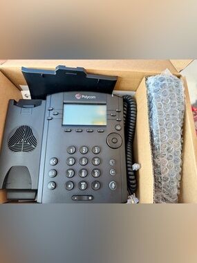 Polycom VVX300 VoIP PoE Office Business Desk Phone w/ Desktop Stand & Cords NEW